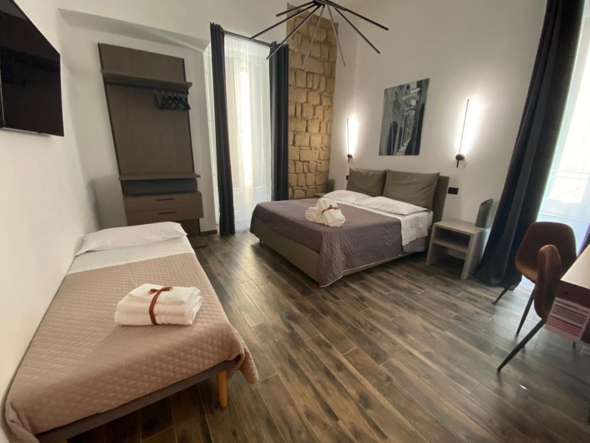 Holiday Guesthouse Salerno Szoba fotó
